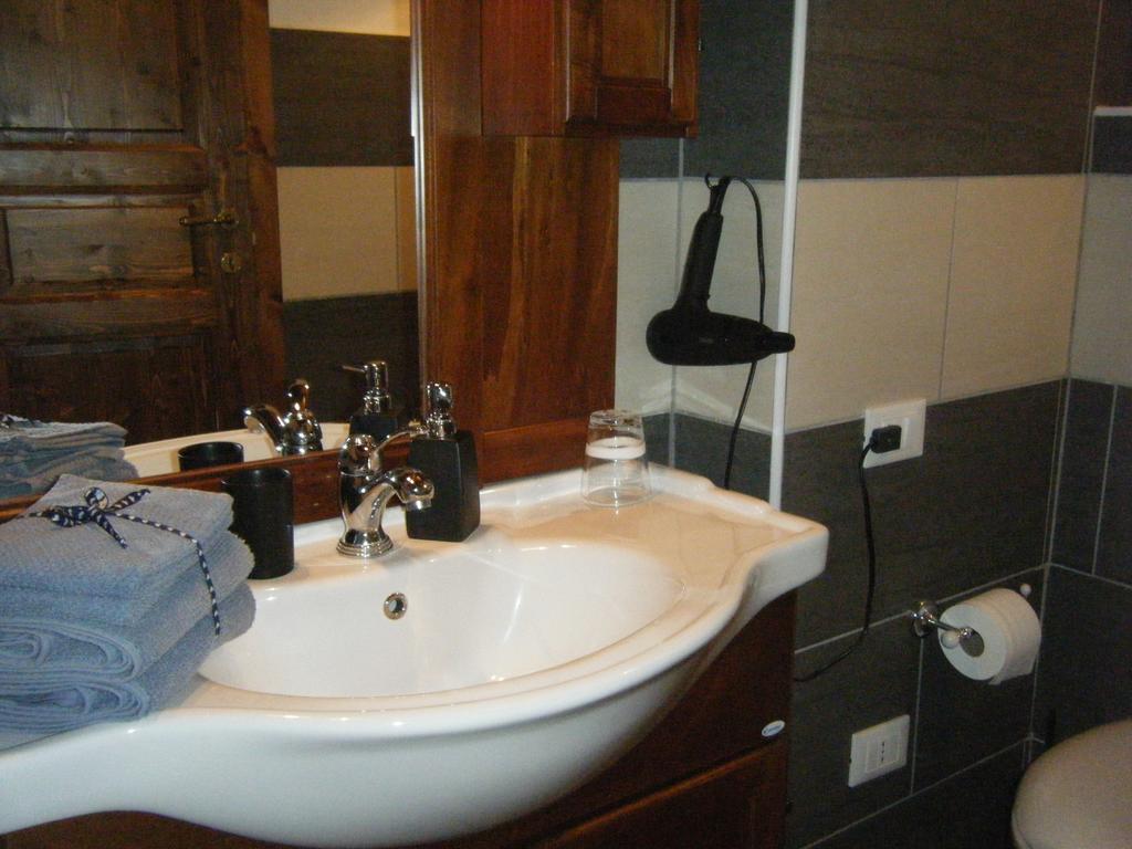 Veruno B&B Il Salice חדר תמונה